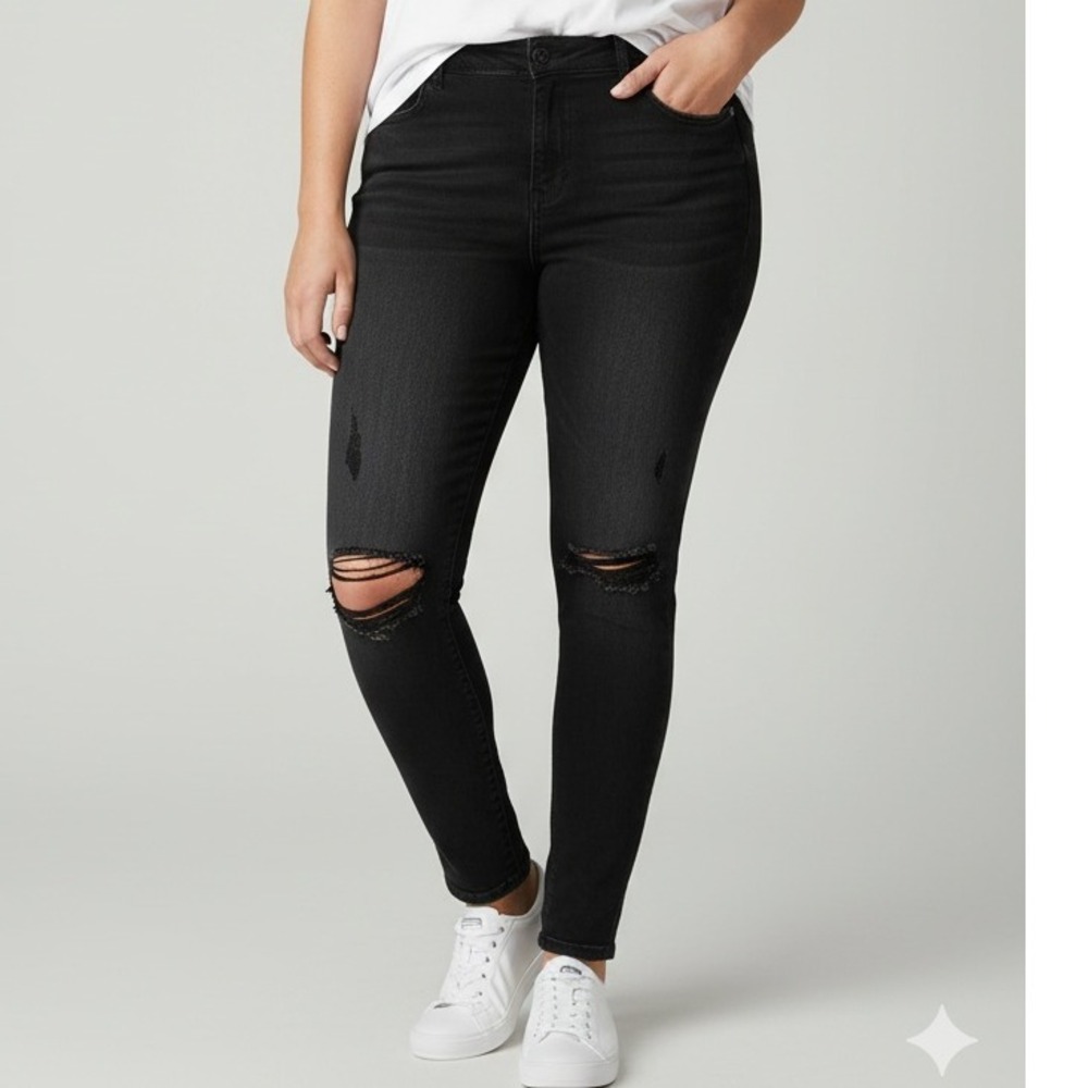 Torrid Bombshell Skinny Jeans Black Distressed Mid Rise Womens Size 16